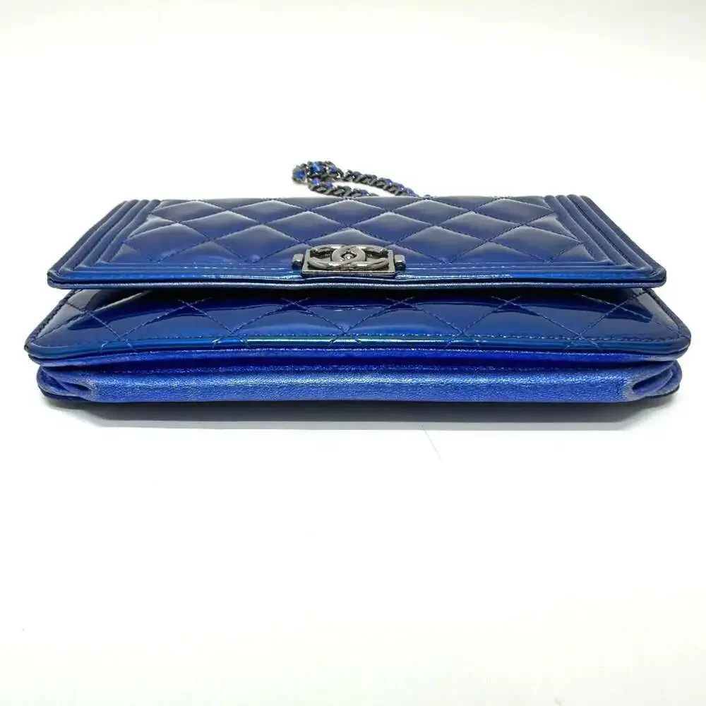 CHANEL Blue Shoulder Bag